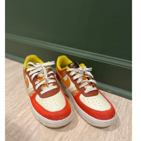 Nike Air Force 1 - Picture 2 of 3